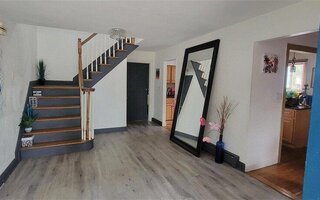 588 N Putnam Ave, Lindenhurst, NY 11757