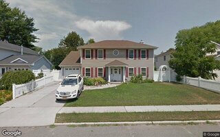 59 Bluebird Dr, Syosset, NY 11791