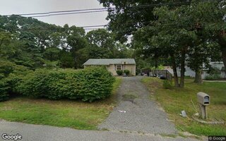 59 Nelson Rd, Selden, NY 11784