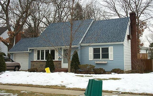 59 Winifred Dr, Merrick, NY 11566 (House View)