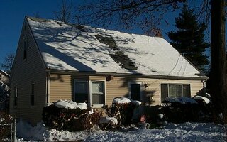 6 3rd Pl, Roosevelt, NY 11575