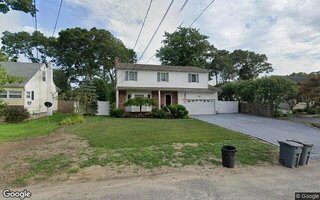 6 Alcolade Dr W, Shirley, NY 11967