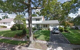 6 Chemung Pl, Jericho, NY 11753
