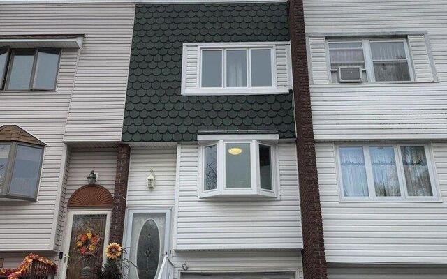 6 Dogwood Dr, Staten Island, NY 10312 (Garage)
