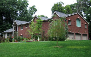 6 Fairway Rd, Roslyn, NY 11576