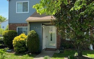 6 Revere Ln, Staten Island, NY 10306