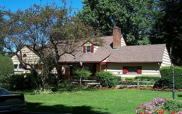 6 Soundview Rd, Glen Cove, NY 11542 (Yard)