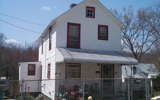 6 Stanco St, Glen Cove, NY 11542