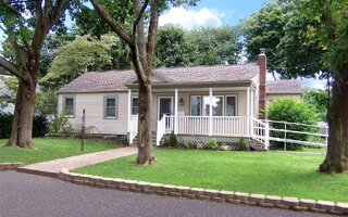 6 Wittridge Rd, Ronkonkoma, NY 11779