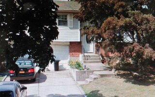 6 York Dr, Wyandanch, NY 11798