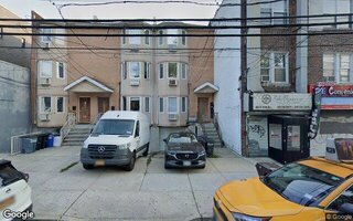 60-19 39th Ave, Woodside, NY 11377