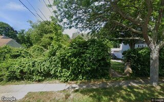 60 Colton Ave, Sayville, NY 11782