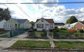604 Clinton Ave, Uniondale, NY 11553