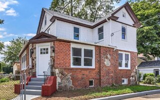 61 Pierson Ave, Hempstead, NY 11550