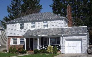 611 Lakeview Ave, Rockville Centre, NY 11570