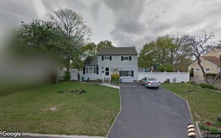 616 Narragansett Ave, Patchogue, NY 11772