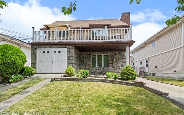 619 Ingram Ave, Staten Island, NY 10314 (Yard)