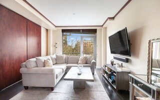 62 E 1st St #4S, New York, NY 10003