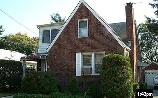 62 Kane Ave, Hempstead, NY 11550