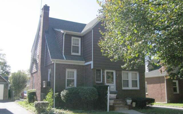 62 Lucille St, Hempstead, NY 11550