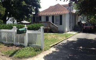 62 Parkview Dr, Shirley, NY 11967