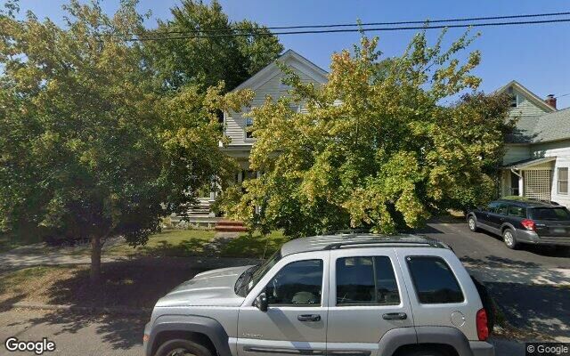 621 2nd St, Greenport, NY 11944