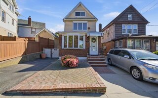63-44 53rd Dr, Maspeth, NY 11378