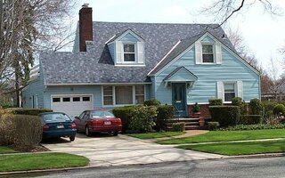 63 Clinch Ave, Garden City, NY 11530
