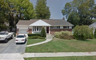 63 Hampshire Dr, Farmingdale, NY 11735