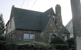 63 Lincoln Pl, Freeport, NY 11520