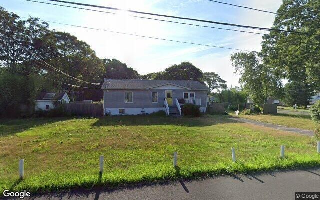 63 Pinetree Dr, Shirley, NY 11967