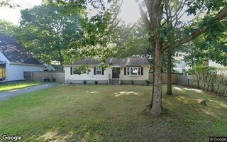 63 Tonopan St, Mastic, NY 11950