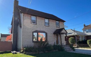 63 W Centennial Ave, Roosevelt, NY 11575