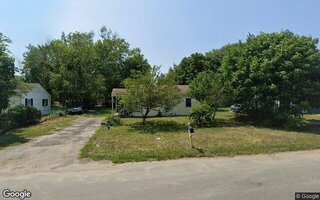 630 Bayview Ave, Bellport, NY 11713