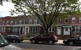 64-04 35th Ave, Woodside, NY 11377