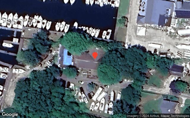 64 B Senix Ave, Center Moriches, NY 11934