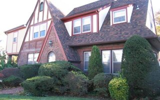 64 Eldridge Ave, Hempstead, NY 11550