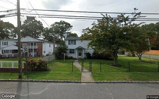 64 Leopold Ave, West Islip, NY 11795