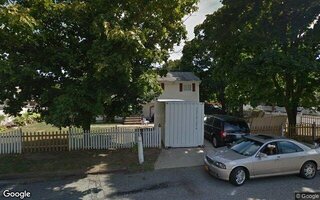 64 Phoenix Rd, West Babylon, NY 11704