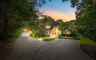 64 Woodruff Ln, Bridgehampton, NY 11932