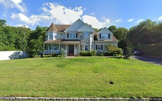 65 Deer Ln, Manorville, NY 11949