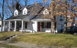 65 Highland Blvd, Lynbrook, NY 11563