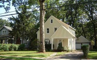 65 Mount Joy Ave, Freeport, NY 11520