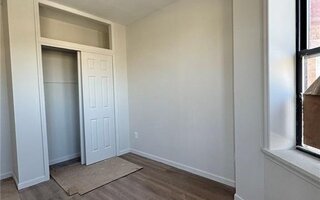 652 74th St, Brooklyn, NY 11209