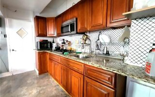 6525 Ave N, Brooklyn, NY 11234