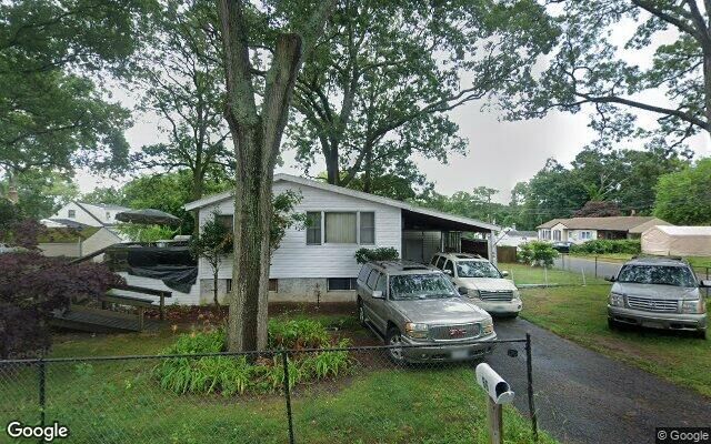 66 Laurel Blvd, Ronkonkoma, NY 11779