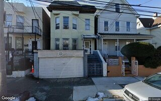 660 E 221st St, Bronx, NY 10467