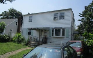 666 Lowell Rd, Uniondale, NY 11553