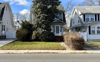 668 Bard Ave, Staten Island, NY 10310