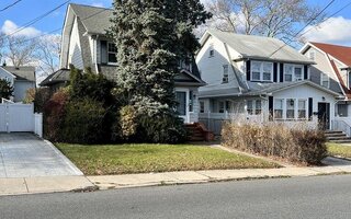 668 Bard Ave, Staten Island, NY 10310